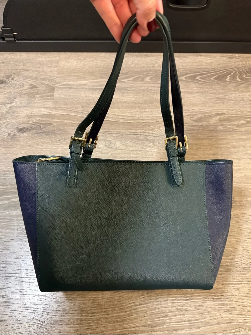 Tory Burch Saffiano Leather Tote green/navy blue